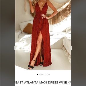 Hello Molly NWT Maxi Dress Medium Wine color